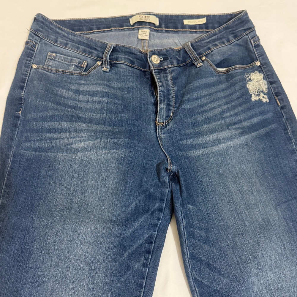Vintage America Blues Boho Capri Jeans Embroidered Tassel Hem Blue Size 12/31 - Picture 6 of 16